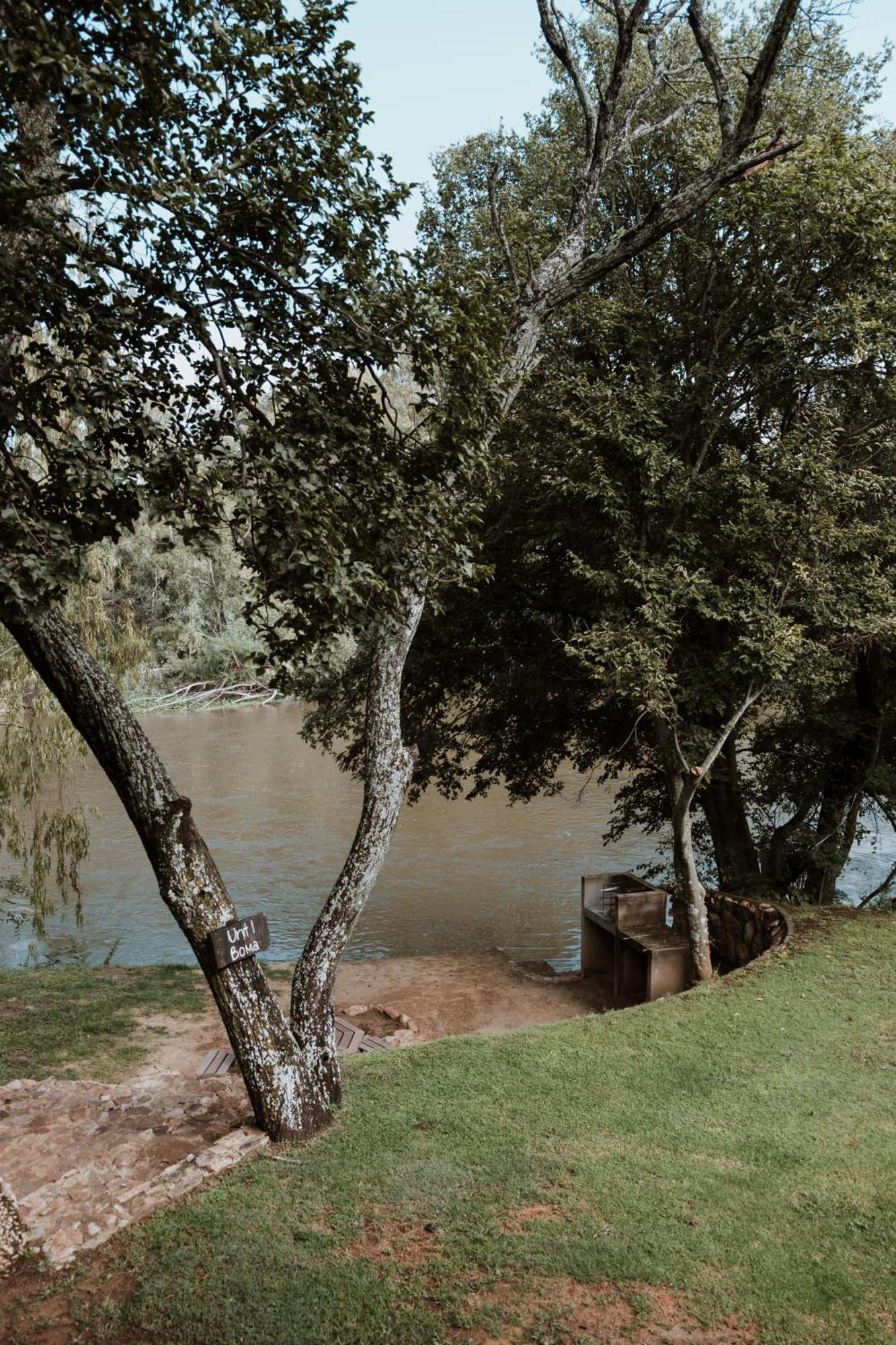 Breathe River Retreat Parys Eksteriør billede